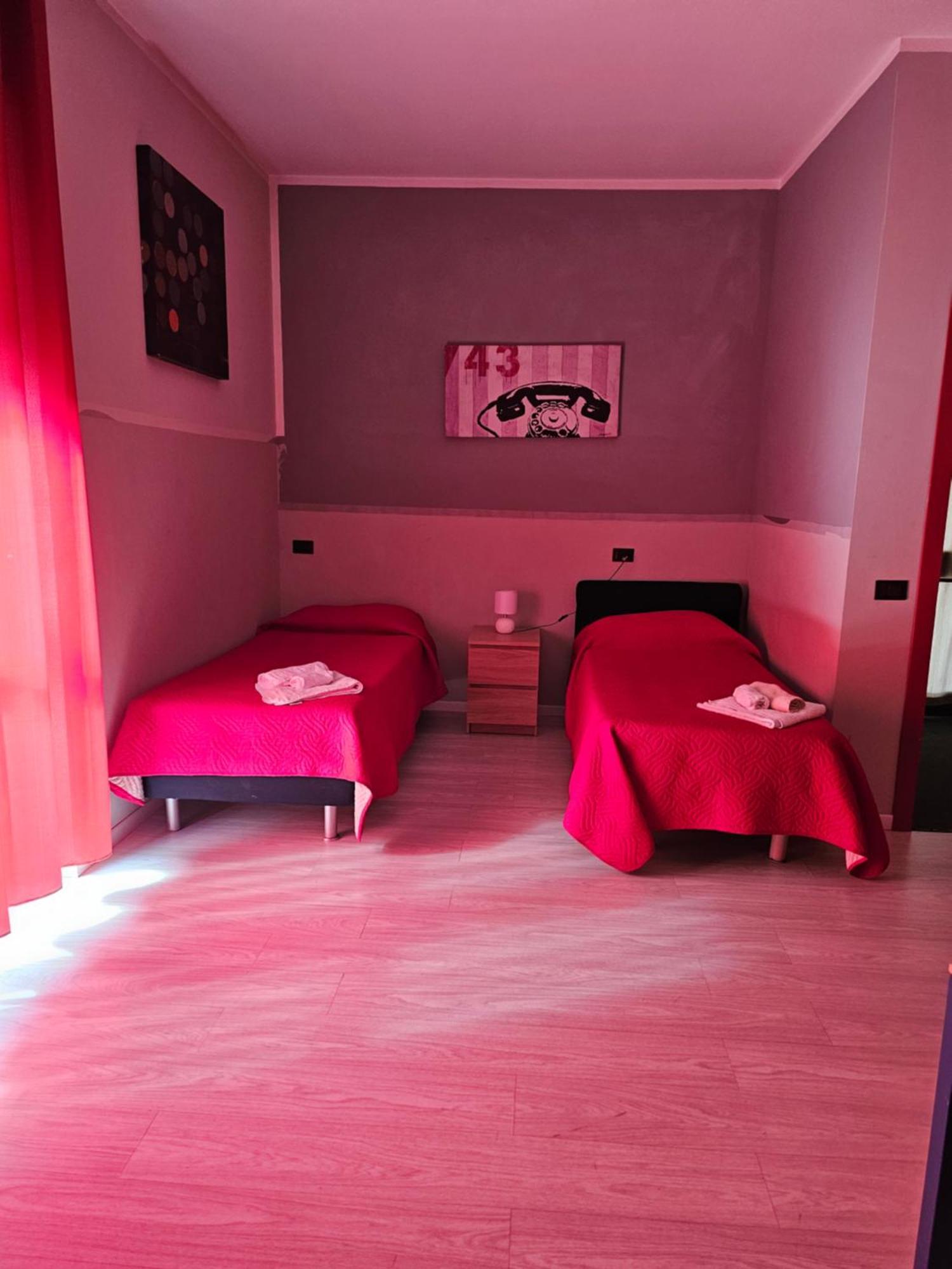 Hotel Arcadia None Bagian luar foto