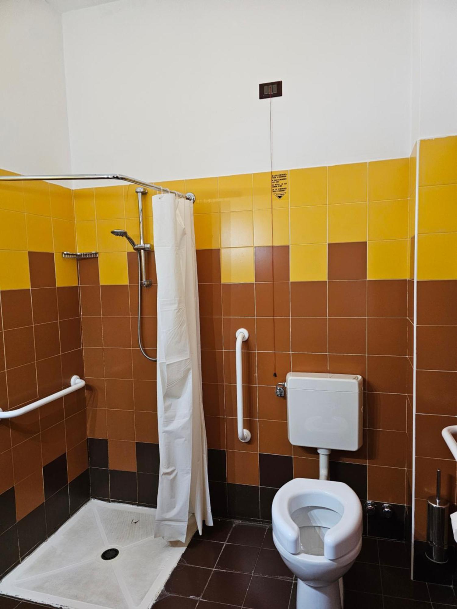 Hotel Arcadia None Bagian luar foto